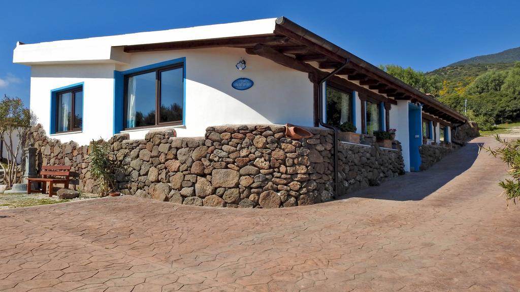 Agriturismo Codula Fuili กาลาโกโนเน ภายนอก รูปภาพ