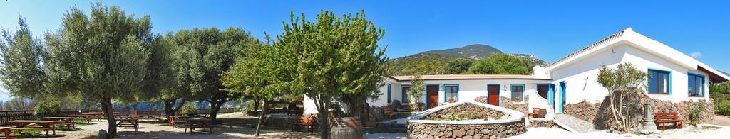 Agriturismo Codula Fuili กาลาโกโนเน ภายนอก รูปภาพ