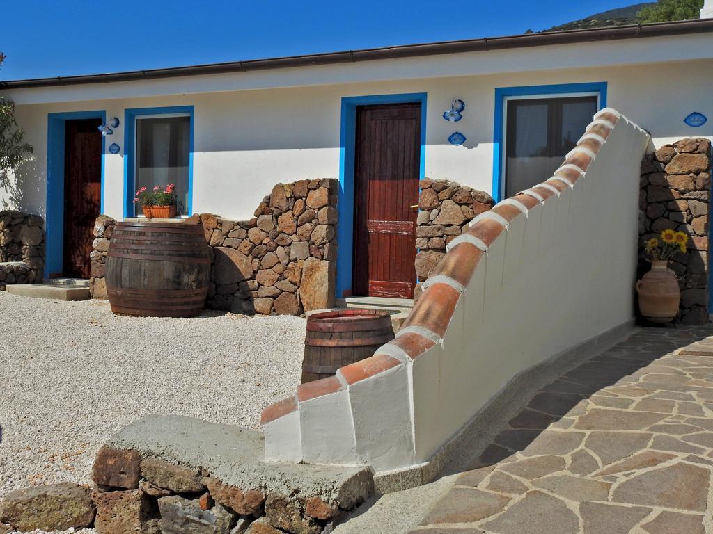 Agriturismo Codula Fuili กาลาโกโนเน ภายนอก รูปภาพ