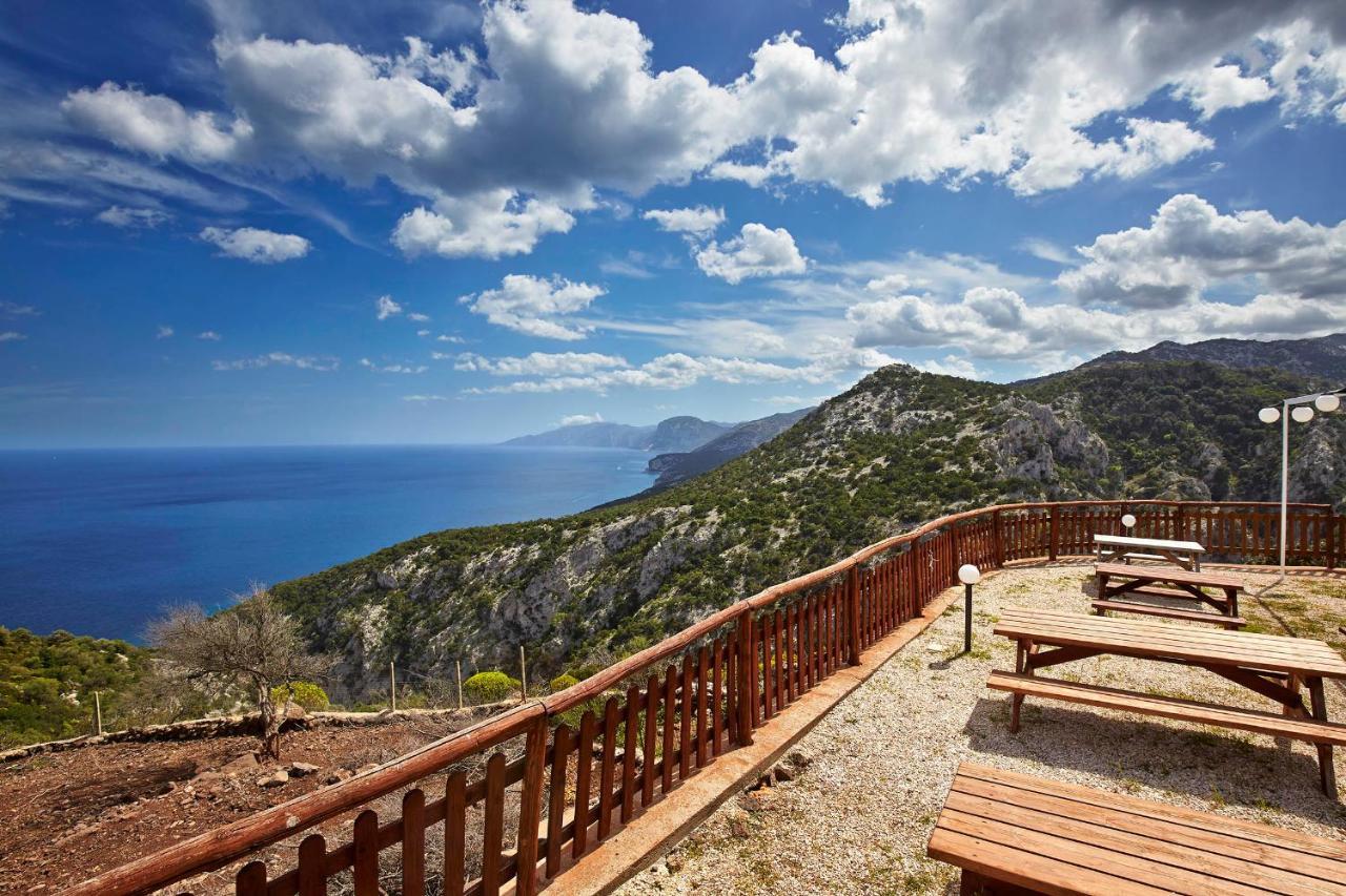 Agriturismo Codula Fuili กาลาโกโนเน ภายนอก รูปภาพ